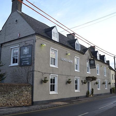 The Kings Arms Hotell Didmarton Eksteriør bilde
