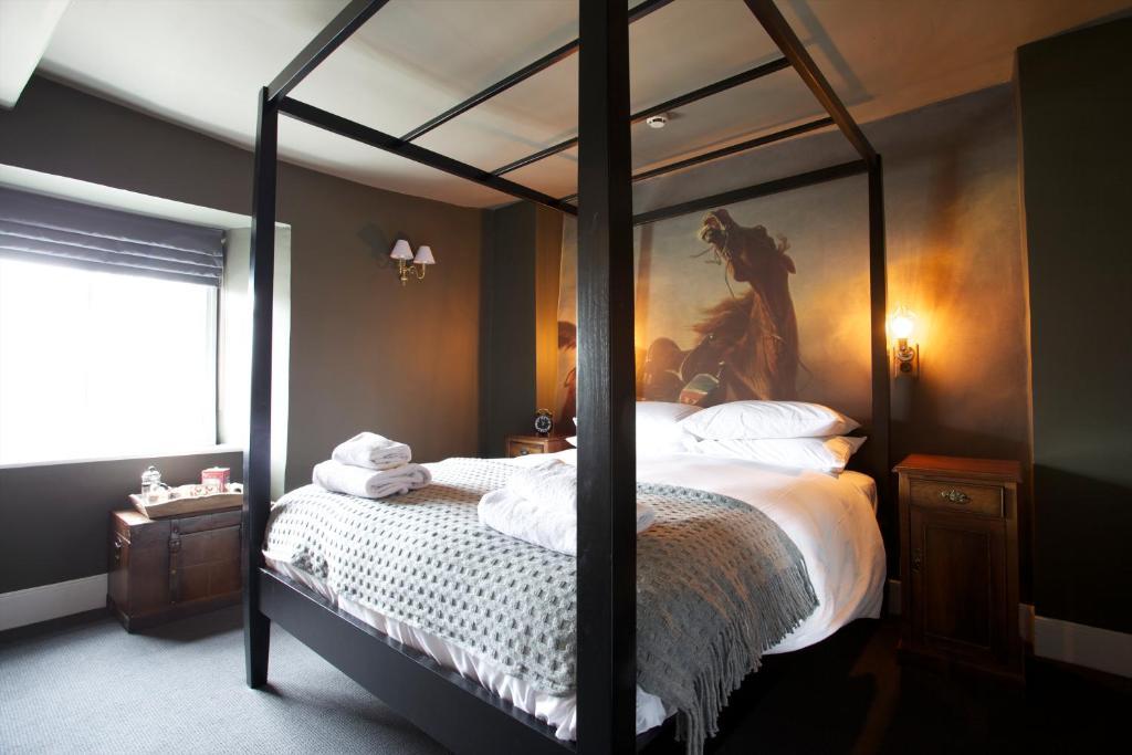 The Kings Arms Hotell Didmarton Eksteriør bilde
