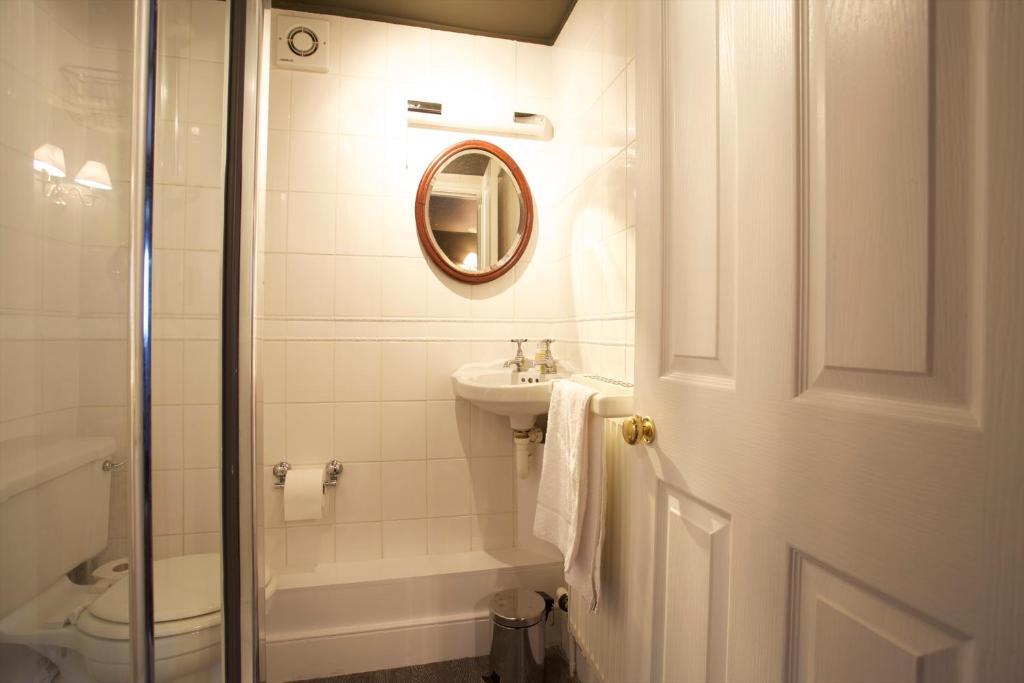 The Kings Arms Hotell Didmarton Rom bilde
